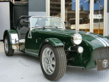 登録済み未使用車のCATERHAM SEVEN 170。すぐ乗れます。スタンダードペイント レザーシート、幌・ドア・ウィンドスクリーン ヒーター 他オプション追加応相談 !