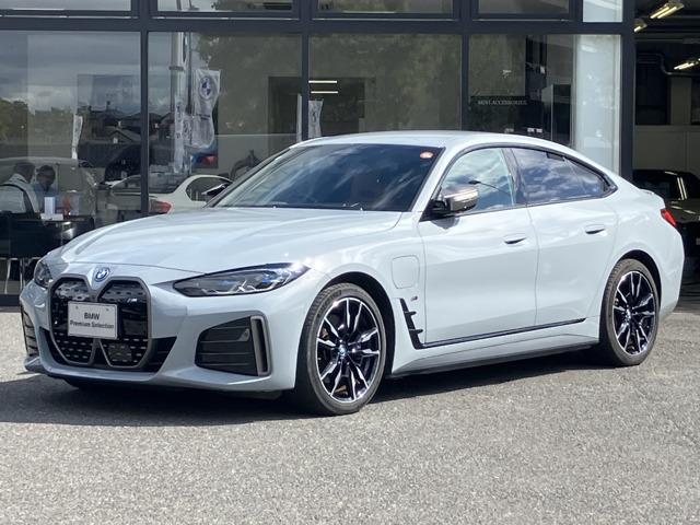 BMW i4 