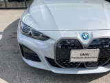 自動車保険も純正のクオリティを。BMWの正規ディーラーのみが取り扱い可能な、BMW専用自動車保険。専任のスタッフが皆様のカーライフを24時間365日サポート致します。