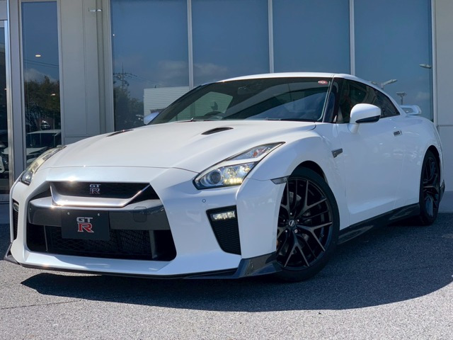 GT-R3.8 ブラックエディション 4WD