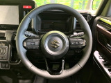 【純正革巻きステアリング】上質な革を使用することで、手にしっかり馴染みとても運転しやすいハンドルです♪