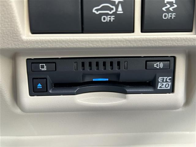 トヨタ ランドクルーザー300 3.5 ZX 4WD 本革シート の中古車詳細