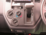☆カートピアキクチは九州運輸局認証工場完備です!在庫車両は主に商用車などをメインとして揃えています!販売から整備、板金塗装、車検までお車の事なら全てお任せ下さい!お問合せお待ちしております☆