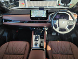 アウトランダー PHEV 2.4 P エグゼクティブ パッケージ 4WD 本革シート