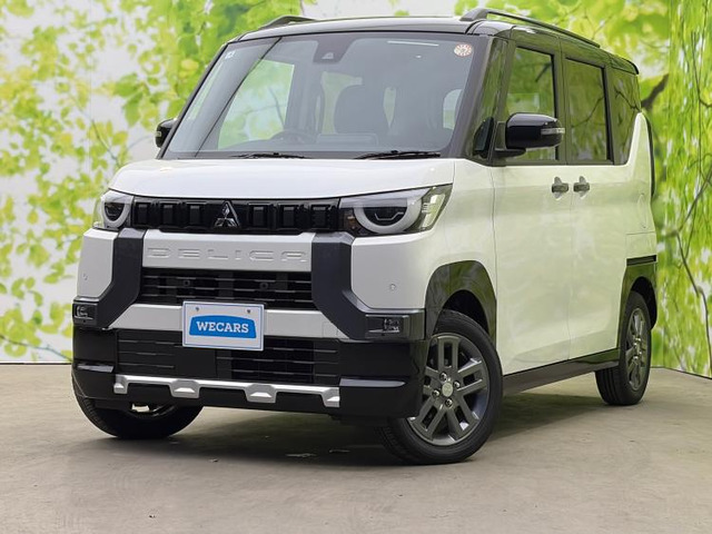 デリカミニ T プレミアム リミテッド エディション 4WD 