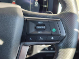 気になる車はすぐにお問い合わせください!画面右側の0066から始まる無料ダイヤルからお問い合わせ下さい!専門スタッフがお車のご質問にお答えいたします!