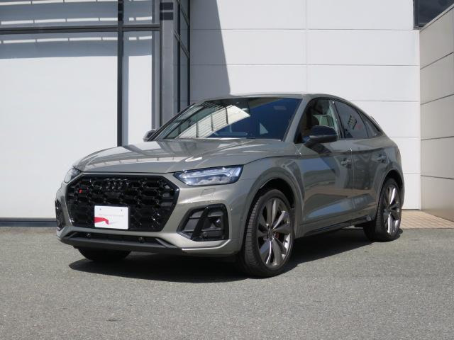SQ5スポーツバック3.0 4WD
