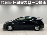 HIDヘッドライトで夜間走行時の安心感が違います!後席ガラスにフィルムが貼られております!直射日光の緩和やプライバシー保護にも役立ちます!
