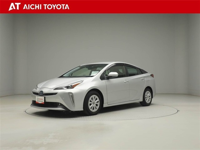 プリウス1.8 S セーフティ プラスII E-Four 4WD