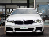 BMW在庫保有台数常時100台以上!ご来店の際はBMW本店(厚木市下荻野140-1)にご来店ください!弊社自慢の全天候型ショールーム!BMW在庫保有台数常時100台以上ございます!