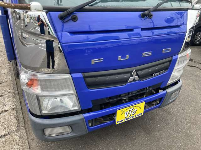 三菱ふそう キャンター 3.0ディーゼルターボ オートマ ウッドパ 2t