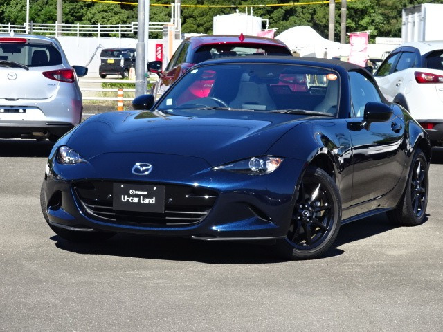 ロードスター1.5 S レザーパッケージ ホワイトセレクション