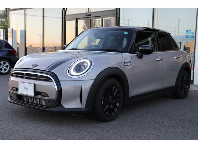 BMW MINI ミニ クーパー D DCT の中古車詳細 (12,000km, ルーフトップ・グレー・メタリック, 京都府, 278万円 ...