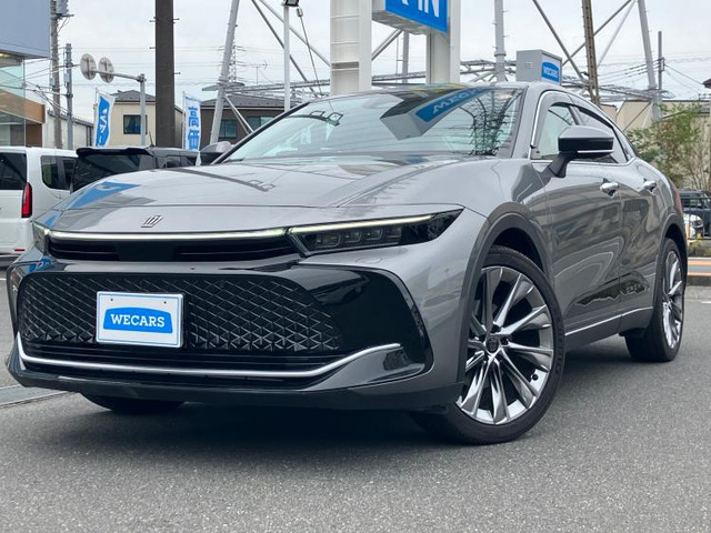 クラウンクロスオーバー2.5 G レザー パッケージ E-Four 4WD