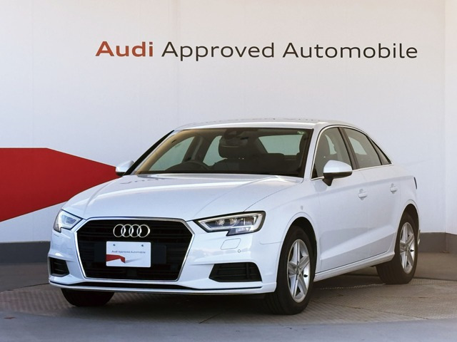 A3セダン30 TFSI シグネチャーエディション