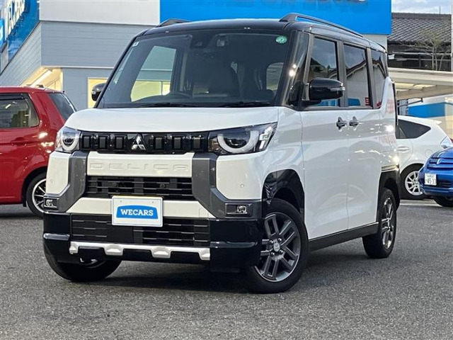 デリカミニT プレミアム 4WD