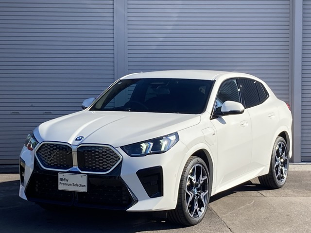 iX2xドライブ30 Mスポーツ 4WD