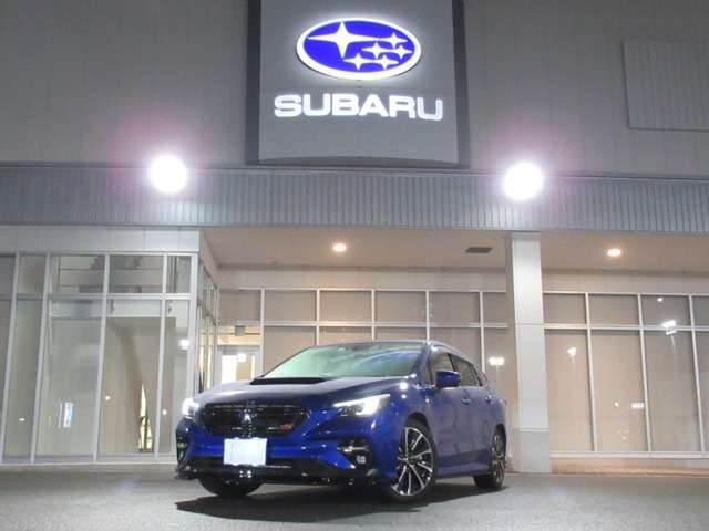 レヴォーグ 1.8 STI スポーツ EX 4WD 