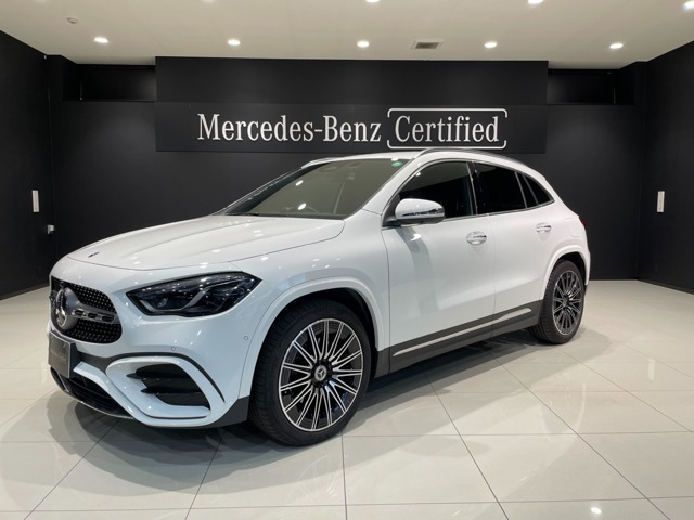 GLAクラス GLA200d 4マチック AMGラインパッケージ 4WD 