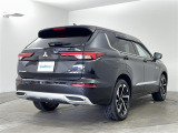 アウトランダー PHEV 2.4 P 4WD 本革シート