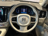 V90 リチャージ アルティメット T8 AWD プラグインハイブリッド 4WD 4WD 本革シート