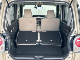 普段のお買い物や通勤、送迎等に十分な荷室スペースを確保しております。セカンドシートを倒すと、大きな荷物の積載も可能です♪