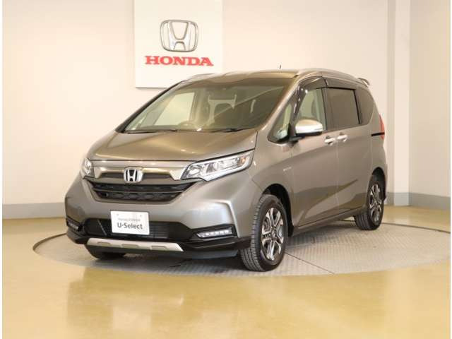 フリード1.5 ハイブリッド クロスター ホンダセンシング 4WD
