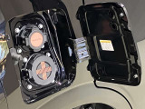 【充電ポート】充電ポートの上部が普通充電、下部が急速充電となります!