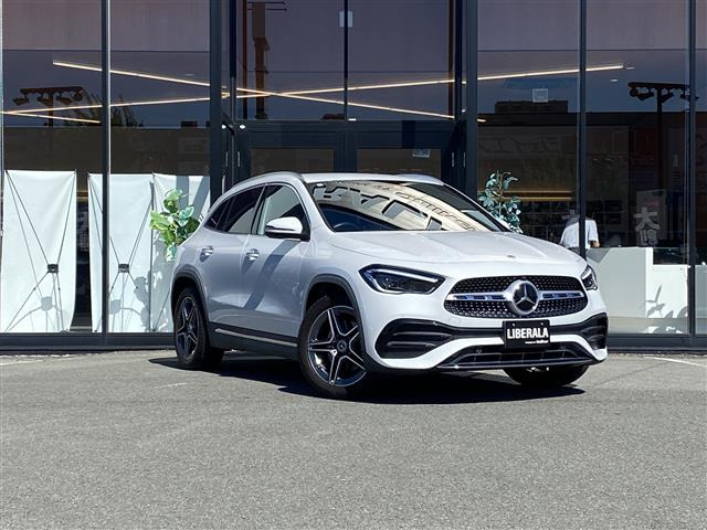 GLAクラス GLA200d 4マチック AMGライン 4WD 4WD 修復歴無し