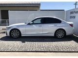 BMW正規ディーラーから、安心の認定中古車をお届けします。遠方からお買い求めのお客様にはお近くのBMW正規ディーラーサービス工場をご紹介いたします。【お問い合わせは 059-238-2288まで】