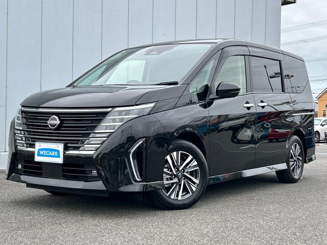 セレナ 1.4 e-POWER ハイウェイスター V