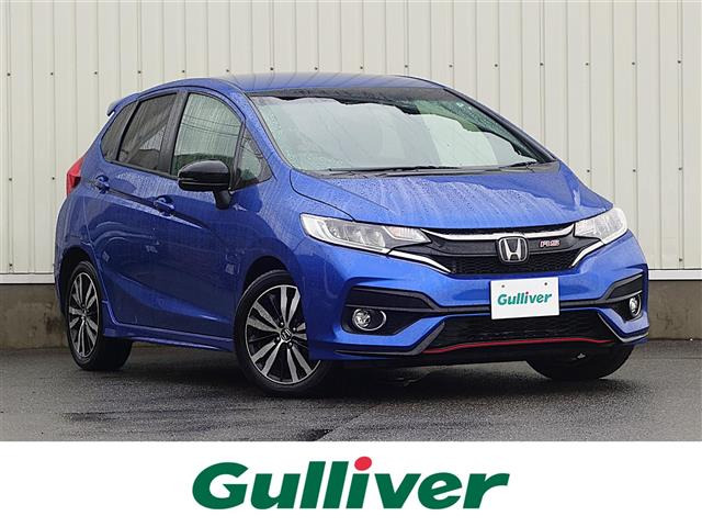 フィット1.5 RS ホンダセンシング6MT修復歴無し
