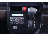 エアコンはオールシーズン快適なカーライフが送れるオートエアコンです!自動で風量を調整してくれ車内を快適に保ってくれます