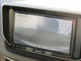 バックカメラも装備しています。気になる後ろの見通しや車庫入れにも大活躍!運転が困難な場所でもしっかりサポート!心強い味方のモニターです。【バックカメラ】付の車って1回乗るとクセになります。