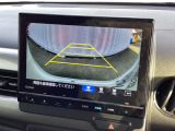 バックカメラも装備しております。車庫入れの苦手なお客様も安心!重宝してくれます!