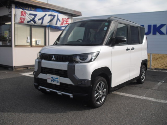 デリカミニ T プレミアム 4WD 