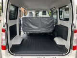 5人乗り時の荷室状態です!