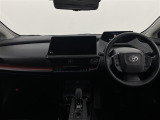 プリウス 2.0 Z E-Four 4WD 本革シート
