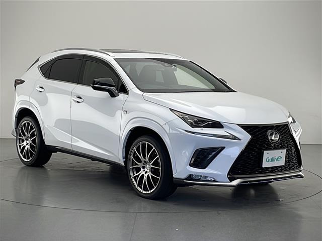 NX300 Fスポーツ 4WD本革シート