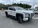 トライトン 2.4 GSR ディーゼル 4WD 純正ナビ 全方位カメラ バックカメラ エ
