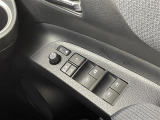 【パワーウインドウ】運転席のスイッチで、各席の窓ガラスの開閉ができます!あると便利ですよね!