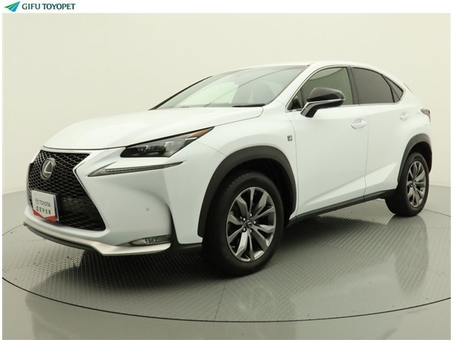 NX 200t Fスポーツ 