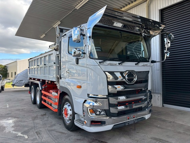 プロフィア ダンプ