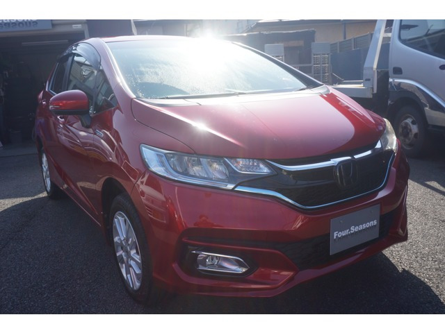 フィット1.5 ハイブリッド F 4WD