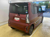 当店では車両本体価格以外に、諸費用を含めた支払総額も表示しておりますので、お客様の予算にピッタリのおクルマお選びができます。コーティングやJAFをセットにしたオトクな購入パックも好評です。