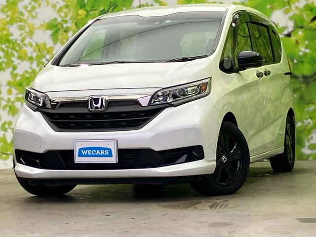 フリード1.5 G ブラックスタイル