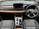 アウトランダー PHEV 2.4 P 4WD 