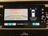 バックでの車庫入れも安心です! リアカメラが付いているバックモニター付のナビを装備しております。バンパーについているソナーや、操作線もついており距離感も画面から確認できます。