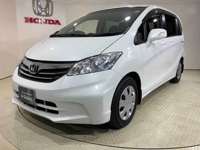 フリード1.5 X サイドリフトアップシート