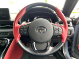 【純正革巻きステアリング】上質な革を使用することで、手にしっかり馴染みとても運転しやすいハンドルです♪